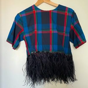 Feather trim top